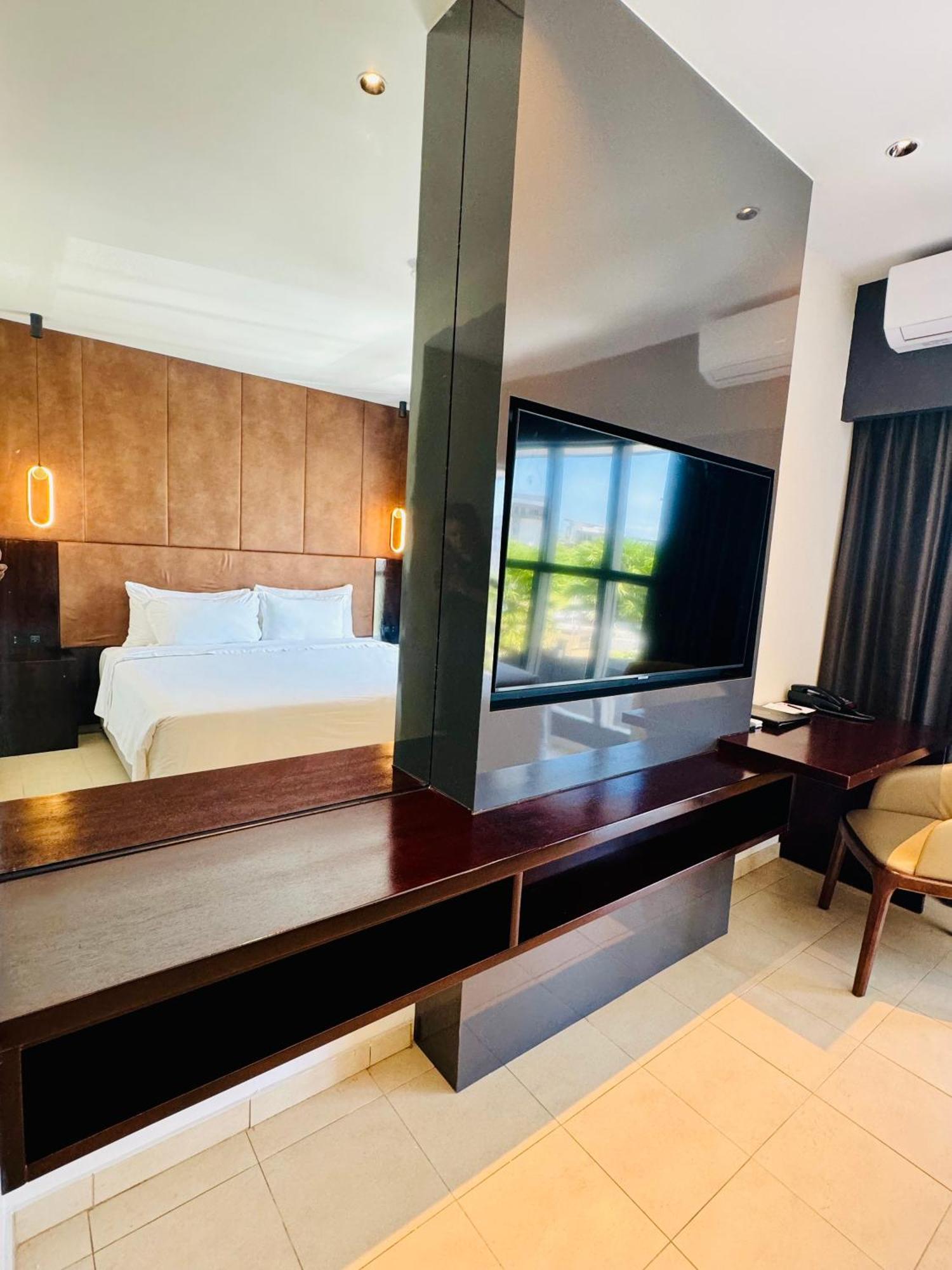 Lamana Hotel Port Moresby Eksteriør billede
